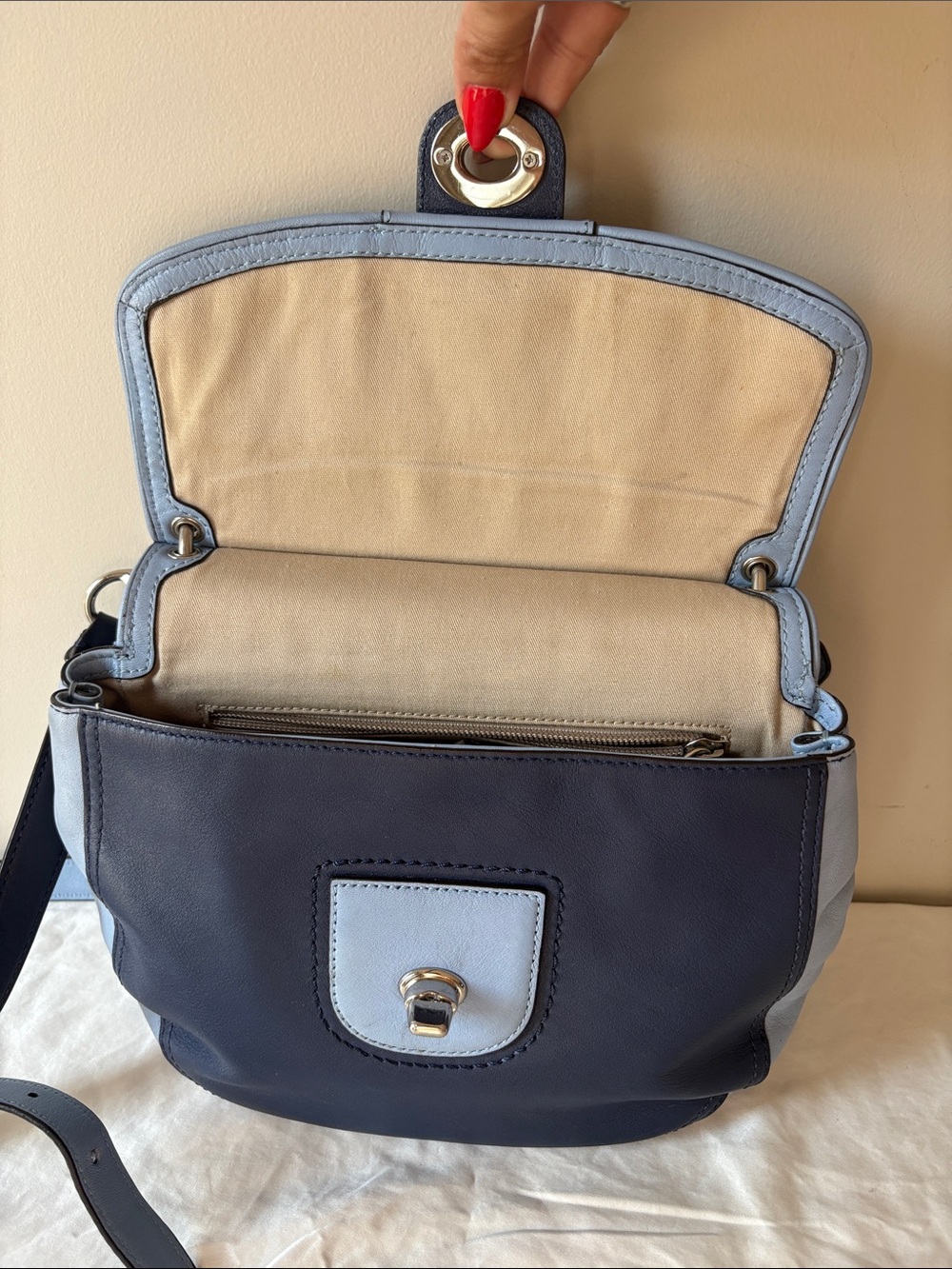 EUC - Coach Willis Legacy Archival Two-Tone Crossbody Bag - Picture 3 of 5